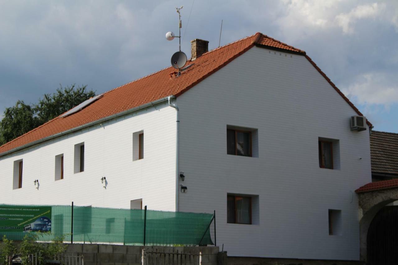 Apartman Suchdol Apartment Bujanov Exterior foto